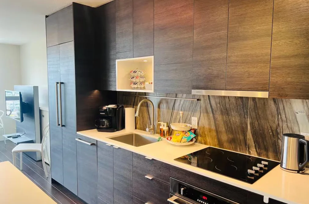 Condo for sale at 1609 13398 104 Avenue Surrey British Columbia - MLS: R3105002