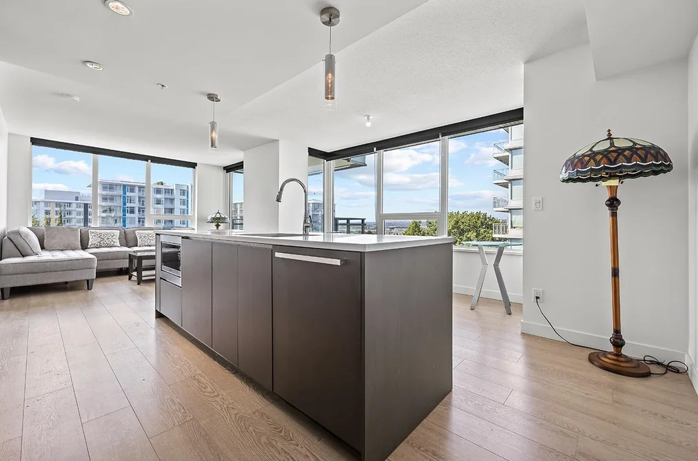 Condo for sale at 1609 3233 Ketcheson Road Richmond British Columbia - MLS: R3066792