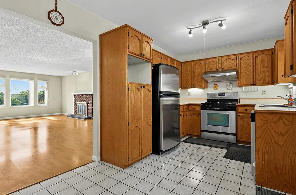 1609 Sixth Avenue, New Westminster, BC - MLS: R3165047 - Photo 4 1609 Sixth Avenue, New Westminster, BC - MLS: R3165047 - Photo 4