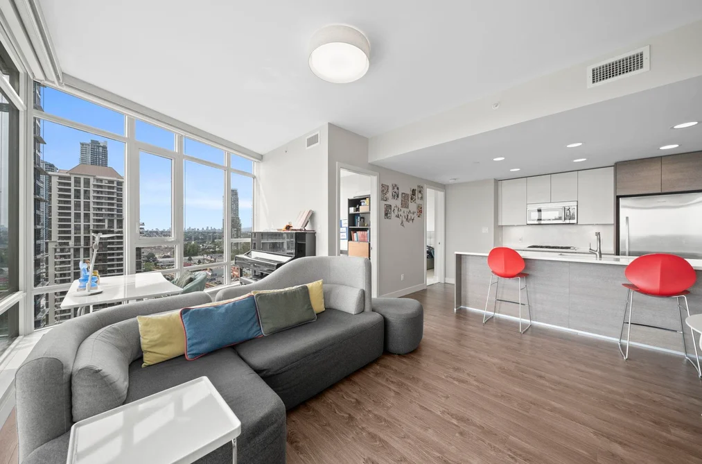 Condo for sale at 1610 2008 Rosser Avenue Burnaby British Columbia - MLS: R3153043