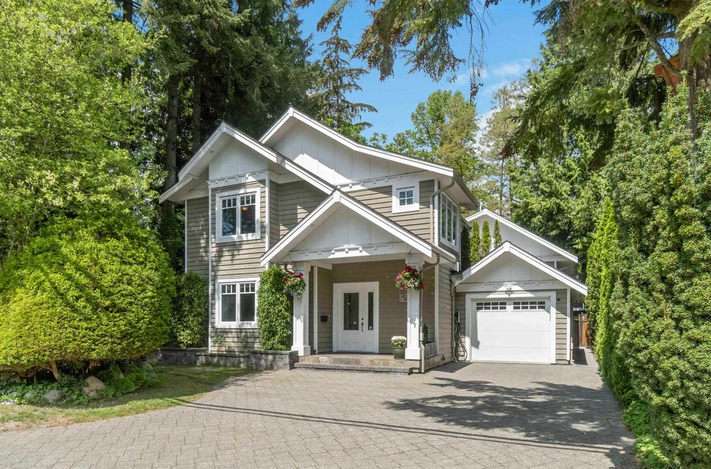 House for sale at 1610 Ross Road North Vancouver British Columbia - MLS: R3121803