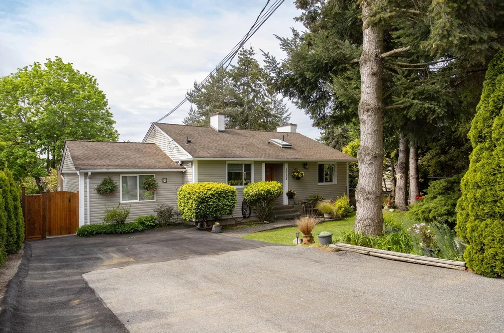 16104 9 AVENUE, Surrey BC V4A 1A6, Surrey BC — Residential for Sale - Photo 2