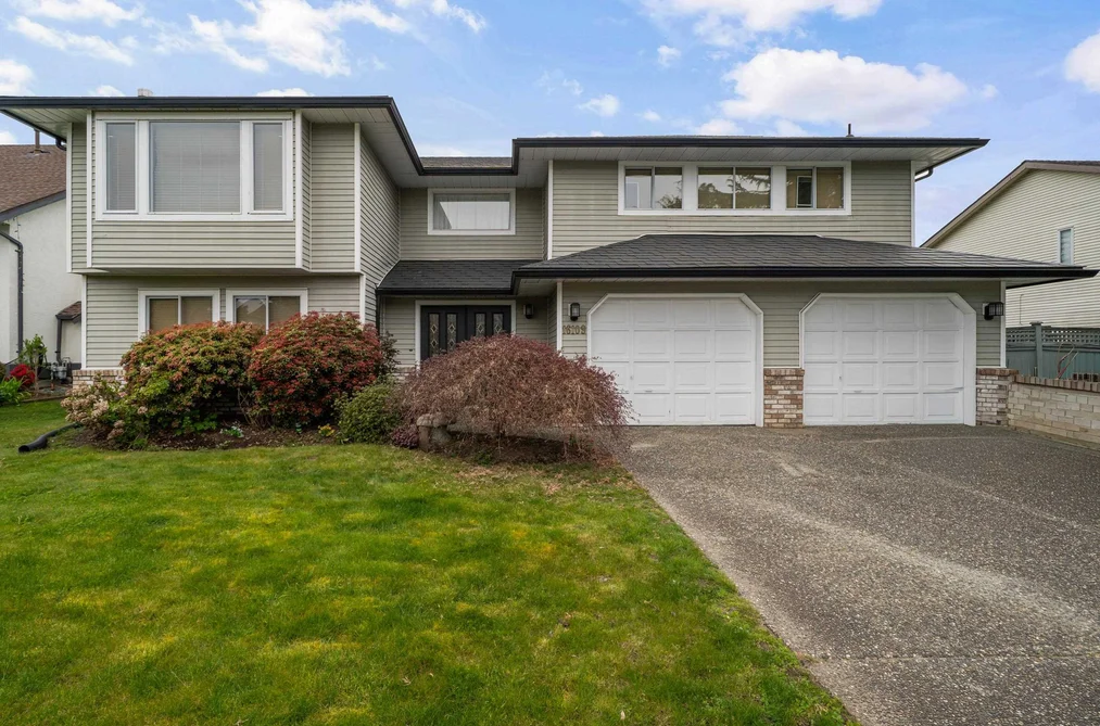 House for sale at 16109 80a Avenue Surrey British Columbia - MLS: R3110416