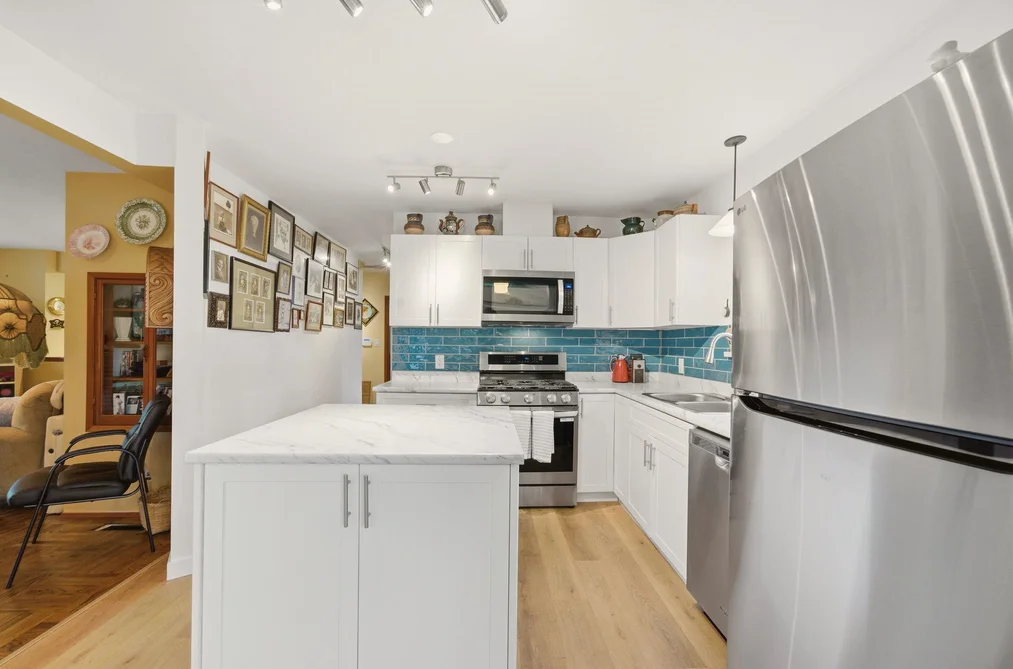 1611 LYNN VALLEY ROAD, North Vancouver BC V7J 2B5, North Vancouver BC — Residential for Sale — Photo 14 of 40