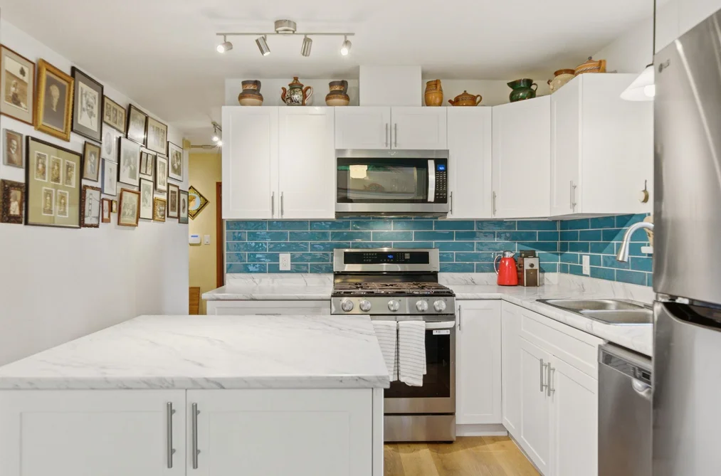 1611 LYNN VALLEY ROAD, North Vancouver BC V7J 2B5, North Vancouver BC — Residential for Sale — Photo 15 of 40