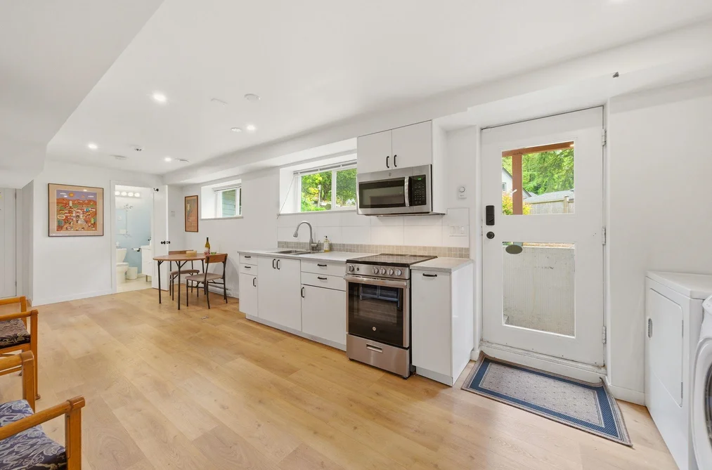 1611 LYNN VALLEY ROAD, North Vancouver BC V7J 2B5, North Vancouver BC — Residential for Sale — Photo 34 of 40