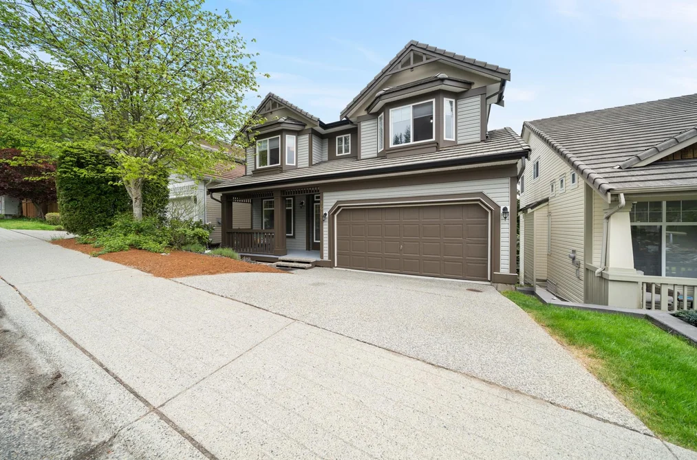 1611 STONERIDGE LANE, Coquitlam BC V3E 3K9, Coquitlam BC — Residential for Sale - Photo 2