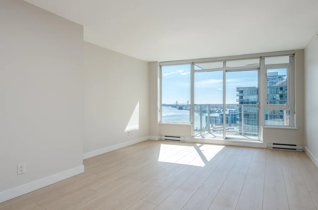 1612 668 COLUMBIA STREET, New Westminster BC V3M 1A9, New Westminster BC — Residential for Sale - Photo 2