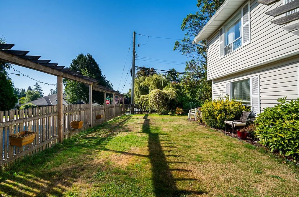 16143 9 AVENUE, Surrey BC V4A 8R4, Surrey BC — Residential for Sale - Photo 3