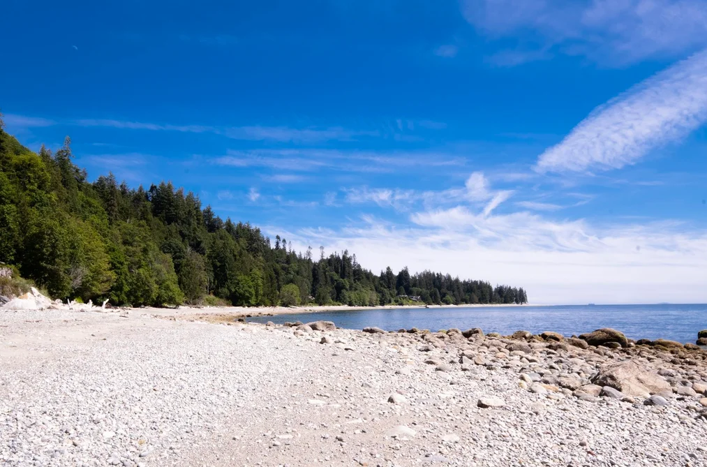 1618 OCEAN BEACH ESPLANADE, Gibsons BC V0N 1V5, Gibsons BC — Residential for Sale - Photo 2