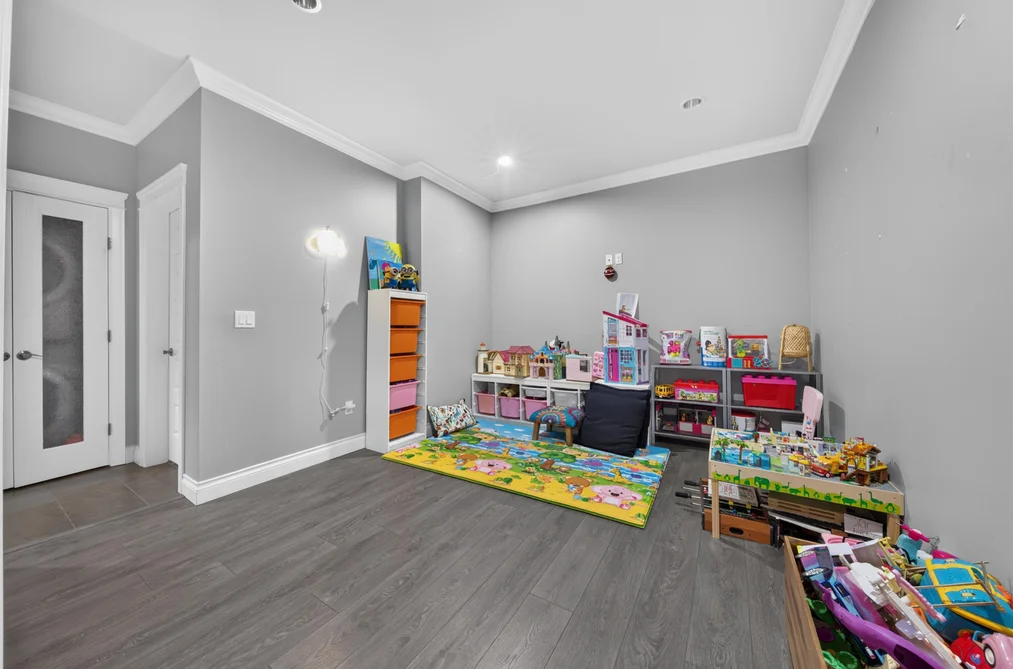 16180 27A Avenue, Surrey, BC - House for Sale - Photo 28 of 40 16180 27A Avenue, Surrey, BC - House for Sale - Photo 28 of 40