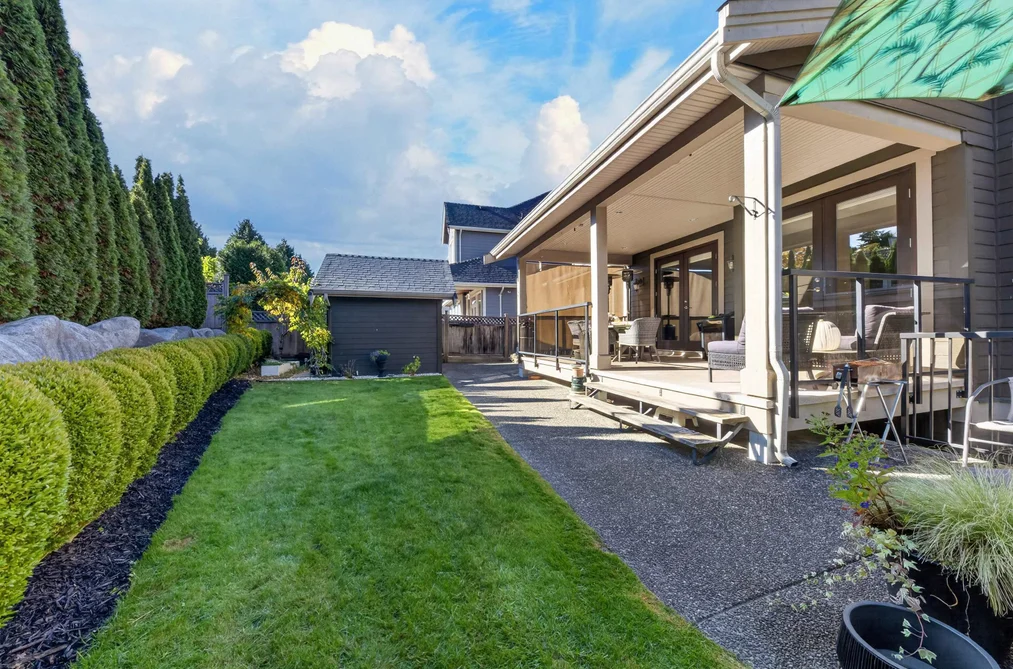 16180 27A Avenue, Surrey, BC - House for Sale - Photo 34 of 40 16180 27A Avenue, Surrey, BC - House for Sale - Photo 34 of 40
