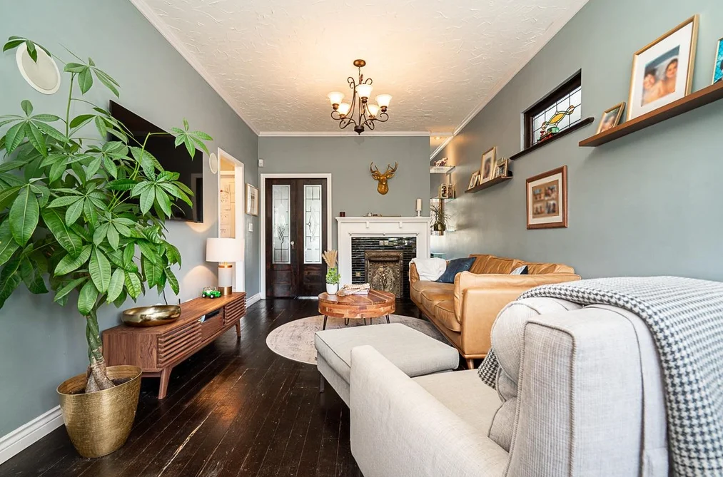 House for sale at 1623 E 12th Avenue Vancouver British Columbia - MLS: R3114300