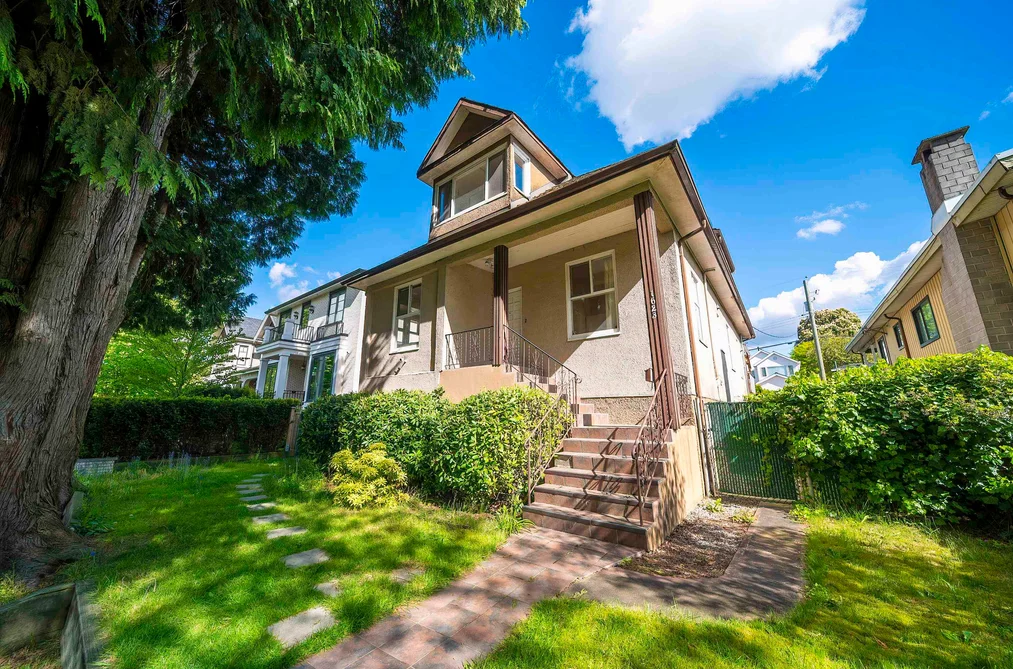 House for sale at Unknown Vancouver British Columbia - MLS: R3116489