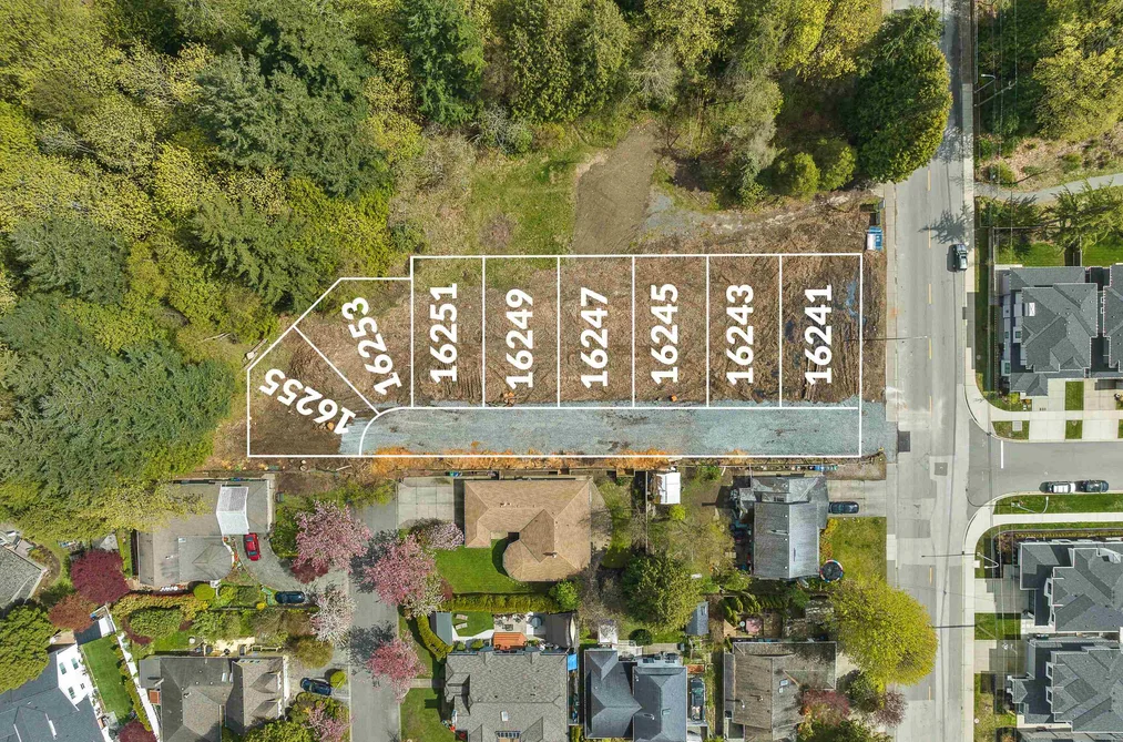 16241 10 AVENUE, Surrey BC V4A 1A9, Surrey BC — Residential for Sale - Photo 3