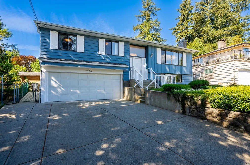 House for sale at 1626 Oughton Drive Port Coquitlam British Columbia - MLS: R3123455