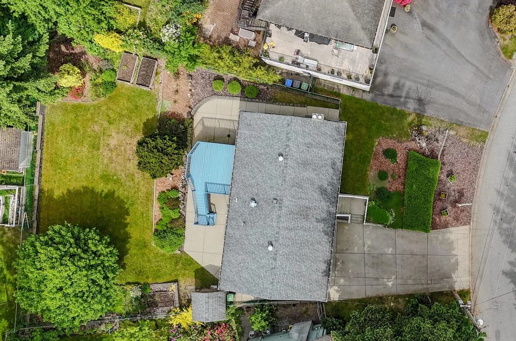 1626 OUGHTON DRIVE, Port Coquitlam BC V3C 1H7, Port Coquitlam BC — Residential for Sale - Photo 3