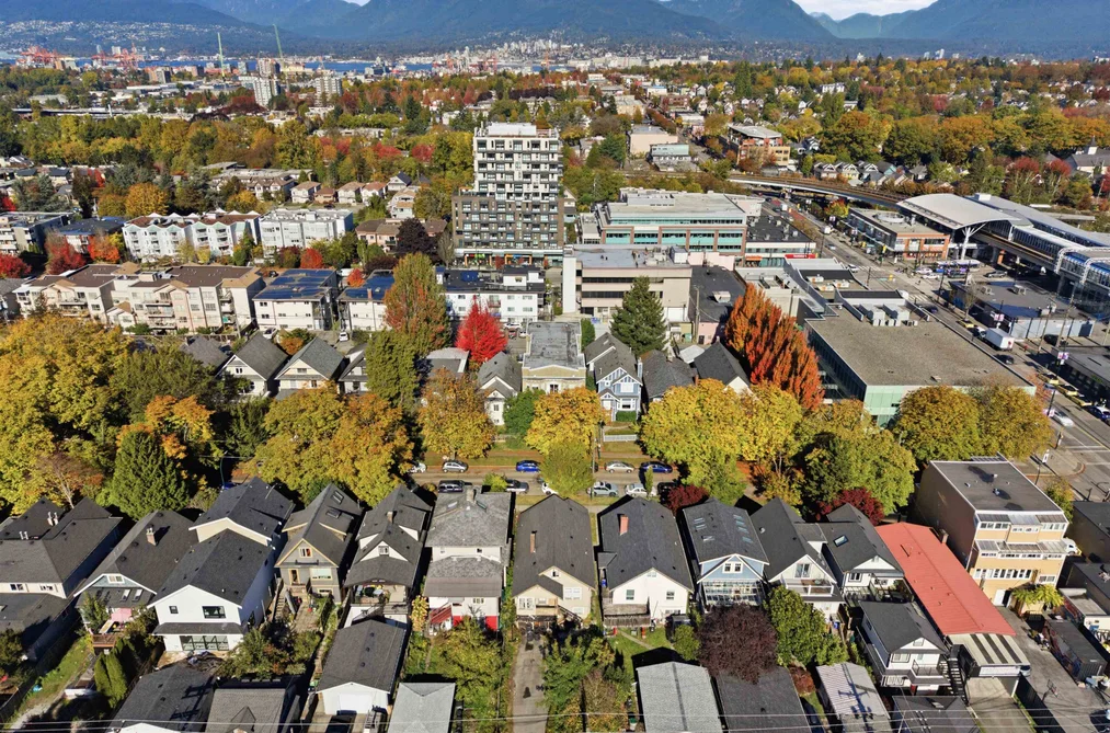 1629 E 10 Avenue, Vancouver, BC - MLS: R3179827 - Photo 14 1629 E 10 Avenue, Vancouver, BC - MLS: R3179827 - Photo 14