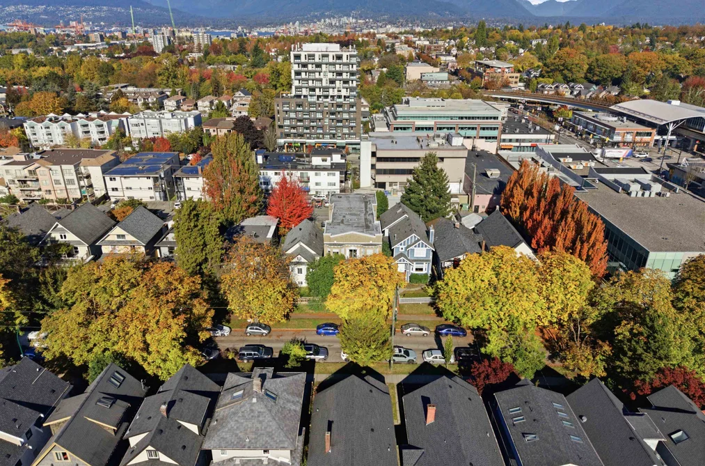 1629 E 10 Avenue, Vancouver, BC - MLS: R3179827 - Photo 16 1629 E 10 Avenue, Vancouver, BC - MLS: R3179827 - Photo 16