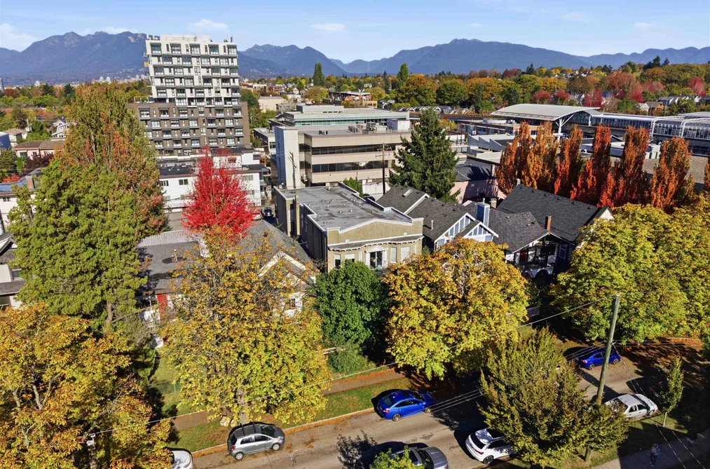 1629 E 10 Avenue, Vancouver, BC - MLS: R3179827 - Photo 4 1629 E 10 Avenue, Vancouver, BC - MLS: R3179827 - Photo 4