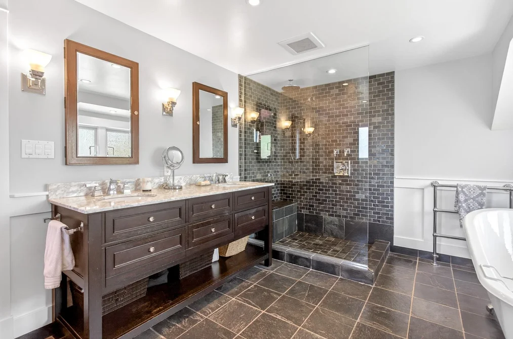 1631 SEVENTH AVENUE, New Westminster BC V3M 2K6, New Westminster BC — Residential for Sale — Photo 17 of 40