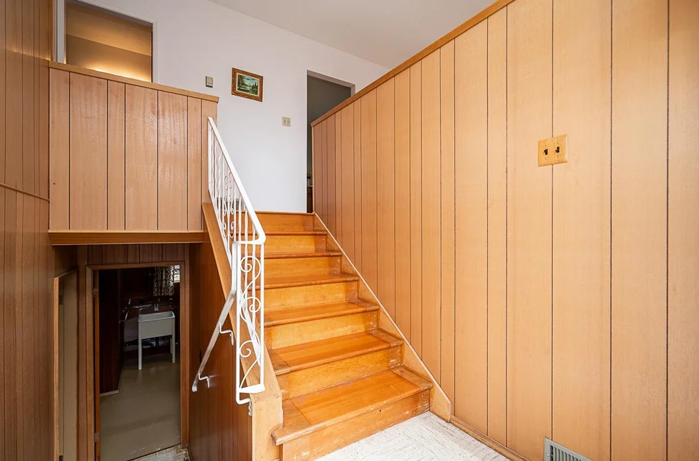 1634 ROSS ROAD, North Vancouver BC V7J 1V4, North Vancouver BC — Residential for Sale - Photo 3