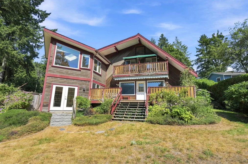 House for sale at 1635 Grady Road Gibsons British Columbia - MLS: R3154680