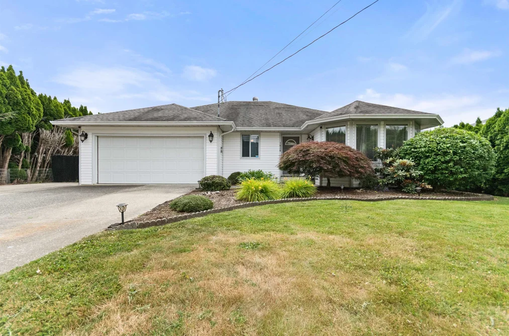 1636 AGASSIZ-ROSEDALE NO 9 HIGHWAY, Agassiz BC V0M 1A3, Agassiz BC — Residential for Sale - Main Photo