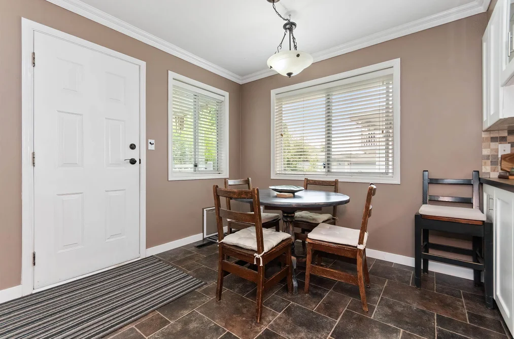 1636 AGASSIZ-ROSEDALE NO 9 HIGHWAY, Agassiz BC V0M 1A3, Agassiz BC — Residential for Sale — Photo 16 of 38