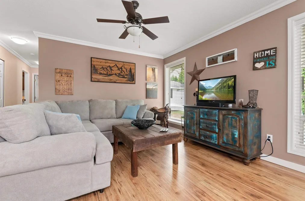 1636 AGASSIZ-ROSEDALE NO 9 HIGHWAY, Agassiz BC V0M 1A3, Agassiz BC — Residential for Sale — Photo 18 of 38
