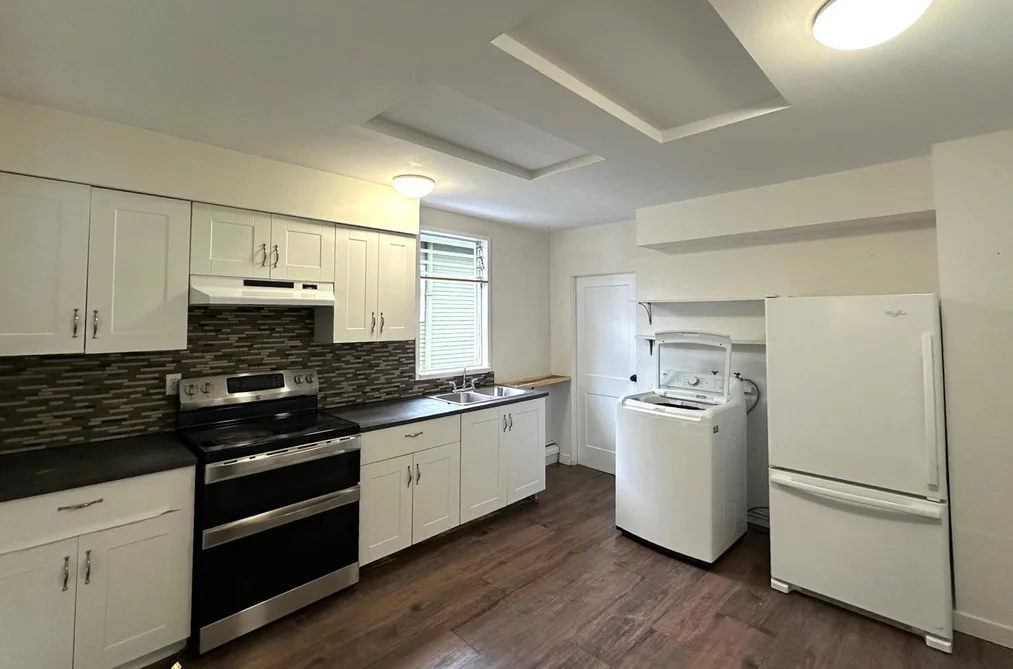 164 E 10th Street, North Vancouver, BC - MLS: R3164529 - Photo 14 164 E 10th Street, North Vancouver, BC - MLS: R3164529 - Photo 14