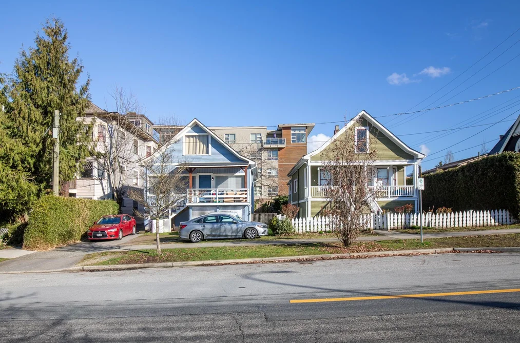 164 E 10TH STREET, North Vancouver BC V7L 2C8, North Vancouver BC — Residential for Sale - Photo 3