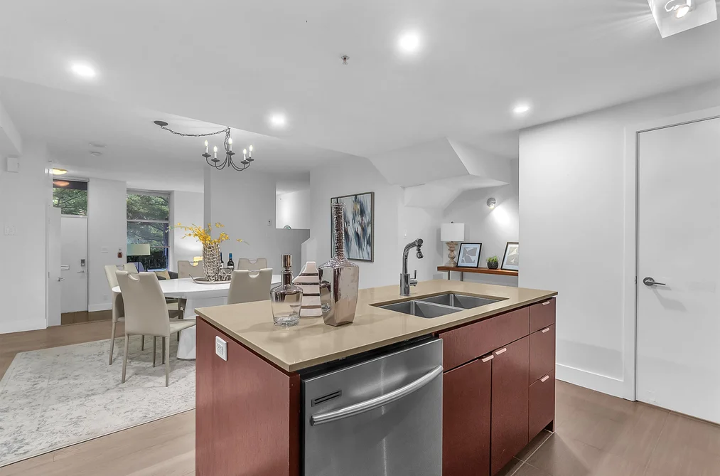 164 W 13TH STREET, North Vancouver BC V7M 1N6, North Vancouver BC — Residential for Sale — Photo 14 of 38