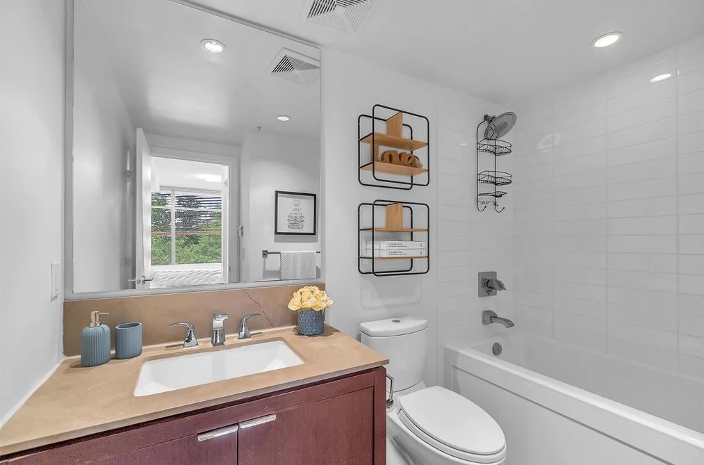 164 W 13TH STREET, North Vancouver BC V7M 1N6, North Vancouver BC — Residential for Sale — Photo 26 of 38