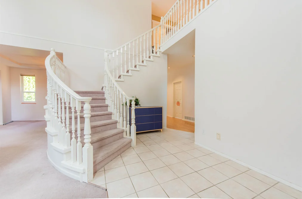1645 PINETREE WAY, Coquitlam BC V3E 3B7, Coquitlam BC — Residential for Sale - Photo 4