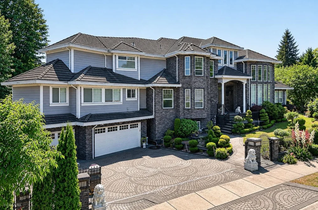 16452 93A AVENUE, Surrey, BC — Residential for Sale — Photo 3 of 39