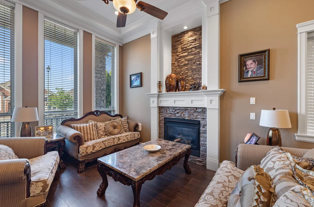 16466 87A AVENUE, Surrey BC V4N 1E7, Surrey BC — Residential for Sale - Photo 2