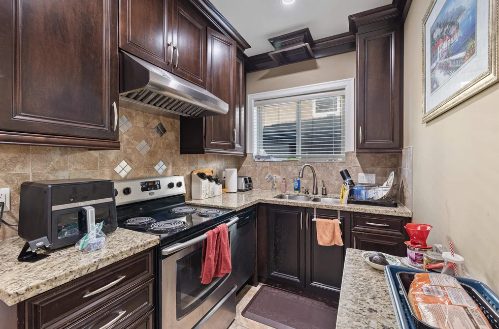 16466 87A AVENUE, Surrey BC V4N 1E7, Surrey BC — Residential for Sale - Photo 5