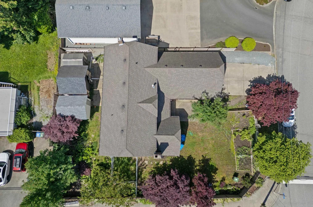 1648 KEMPLEY COURT, Abbotsford BC V2S 5A6, Abbotsford BC — Residential for Sale - Photo 2