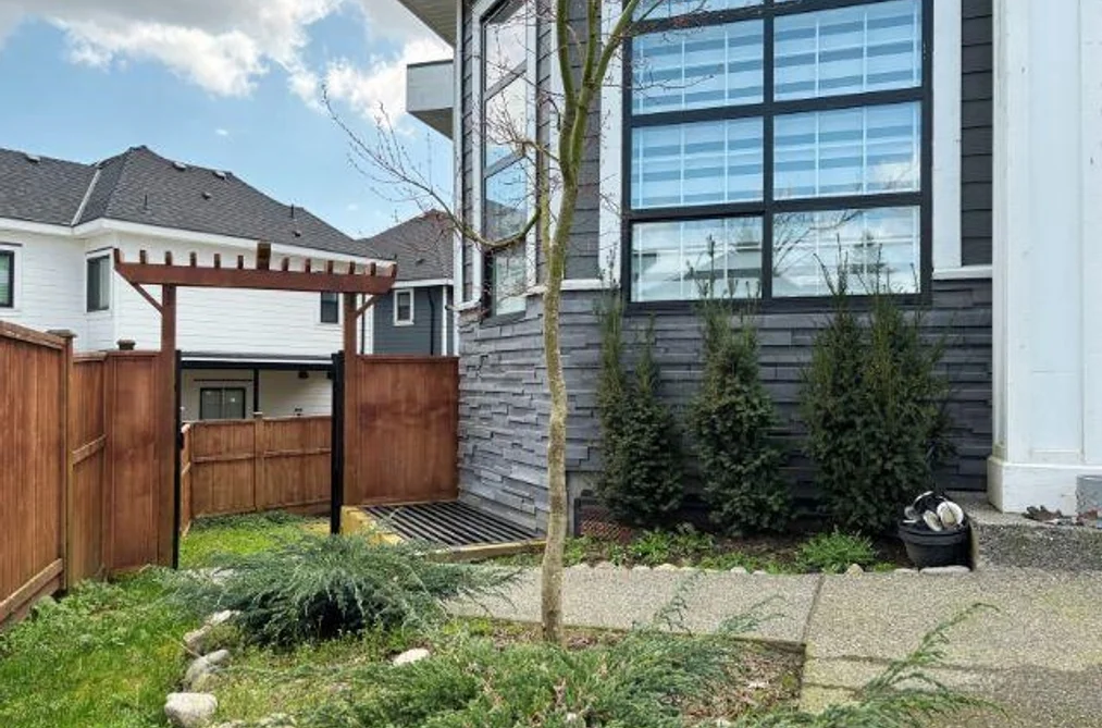16488 103 AVENUE, Surrey BC V4N 1Y6, Surrey BC — Residential for Sale — Photo 4 of 36