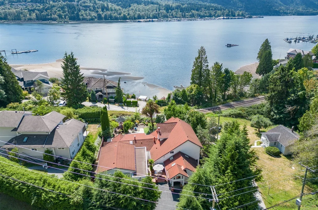 1650 IOCO ROAD, Port Moody BC V3H 3S8, Port Moody BC — Residential for Sale - Photo 2