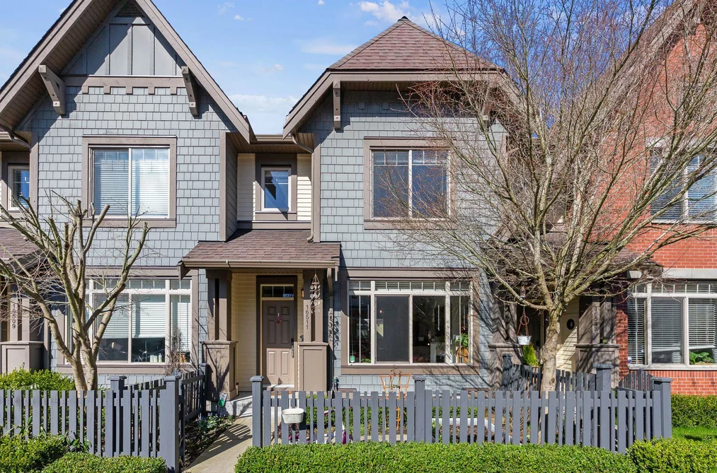 16511 24A AVENUE, Surrey BC V3Z 0M8, Surrey BC — Residential for Sale - Photo 2
