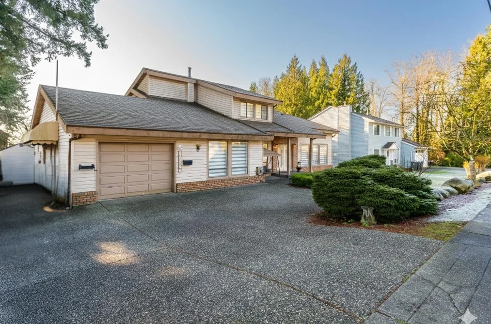 House for sale at 16566 80 Avenue Surrey British Columbia - MLS: R3113168
