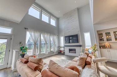 16568 104 Ave, Surrey, BC - MLS: R3159612