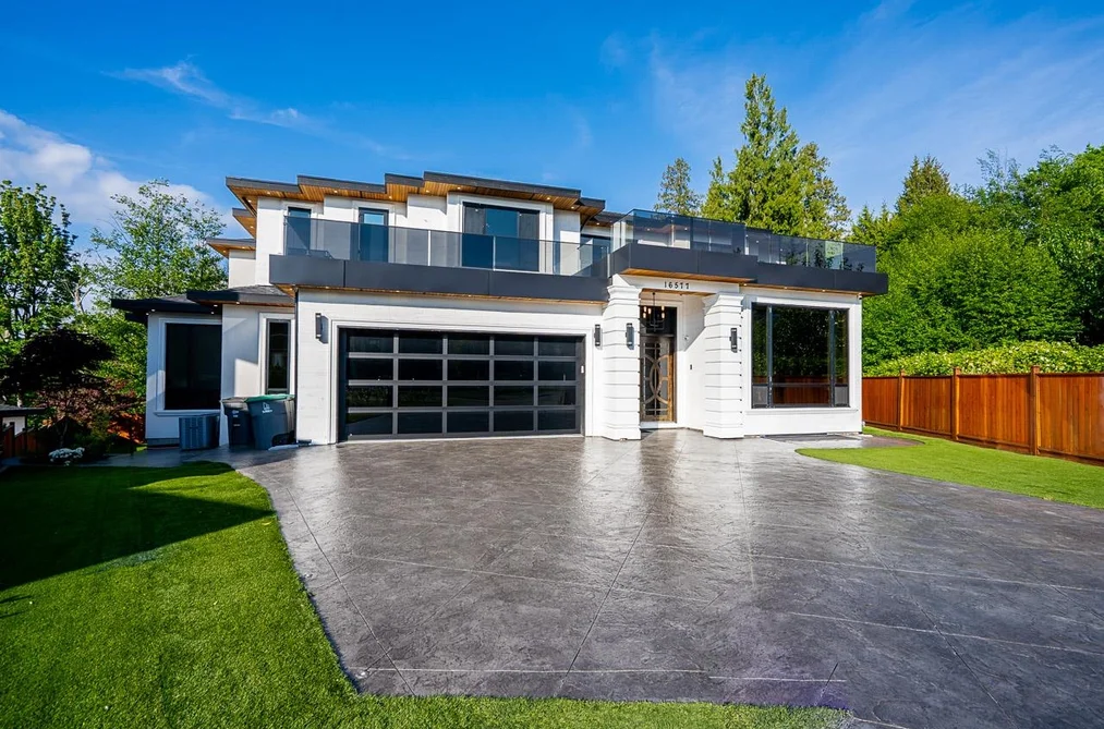16577 29A AVENUE, Surrey BC V3Z 9X4, Surrey BC — Residential for Sale - Photo 2