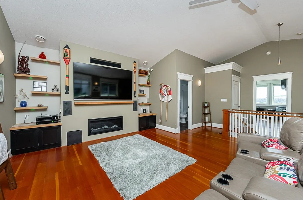 16592 78 AVENUE, Surrey, BC — Residential for Sale — Photo 5 of 40