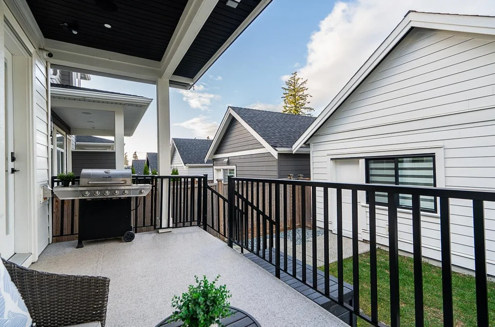 16595 25A AVENUE, Surrey BC V3Z 9W9, Surrey BC — Residential for Sale - Photo 3