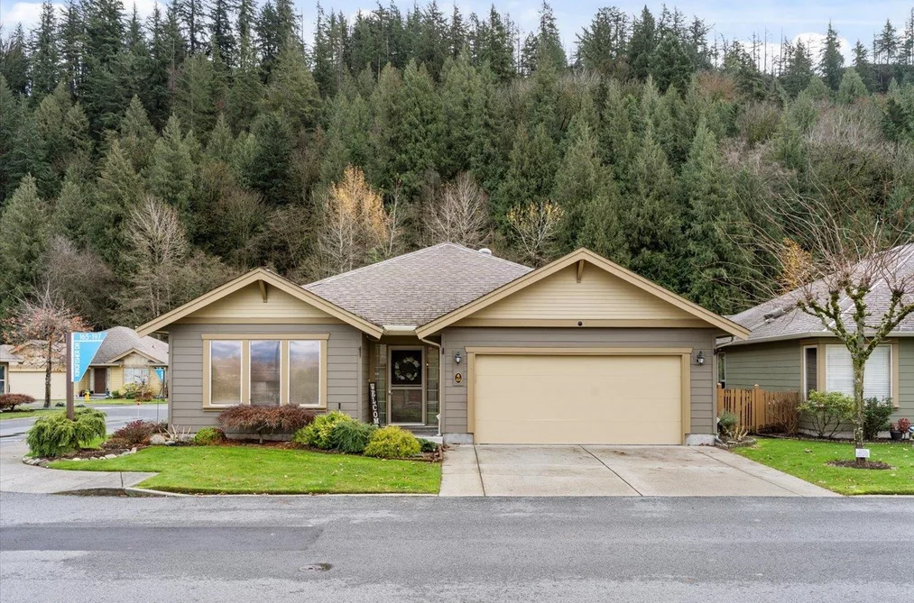 House for sale at 166 46000 Thomas Road Chilliwack British Columbia - MLS: R3105381