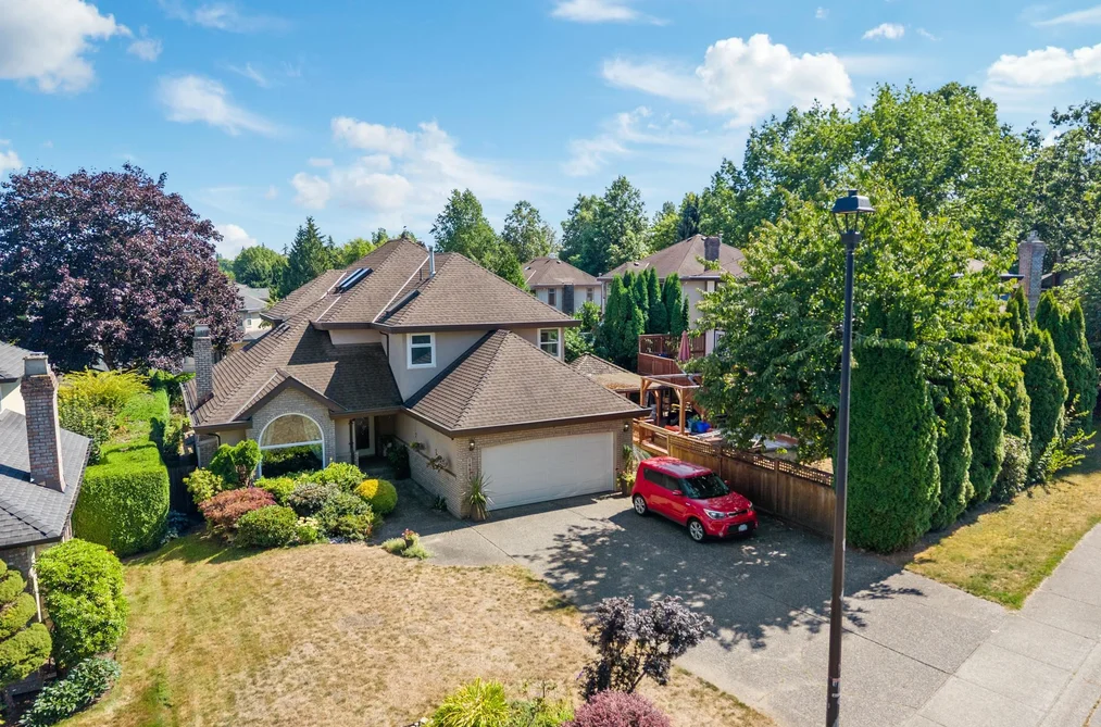 House for sale at 16614 Cherryhill Crescent Surrey British Columbia - MLS: R3155248