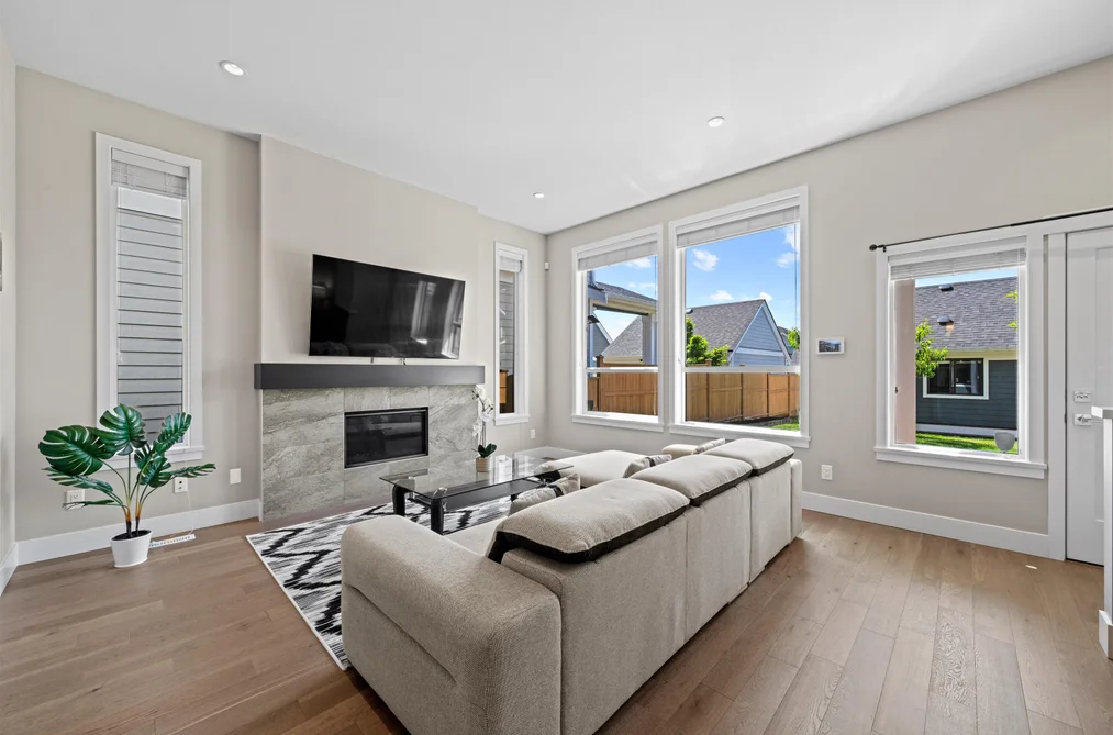 16616 EDGEWOOD DRIVE, Surrey BC V3Z 9X9, Surrey BC — Residential for Sale — Photo 9 of 30
